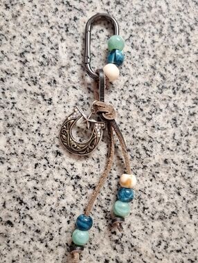 Carabiner Beaded Bag Charm With Horseshoe Charm